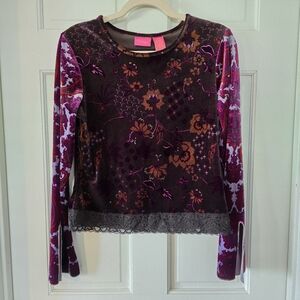 Y2K Velvet Size Bell Sleeve Lace Trim Bottom  Medium Long Sleeve